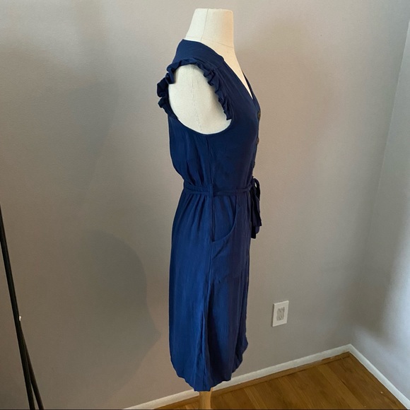 Monteau Button Down Dress - Picture 2 of 10